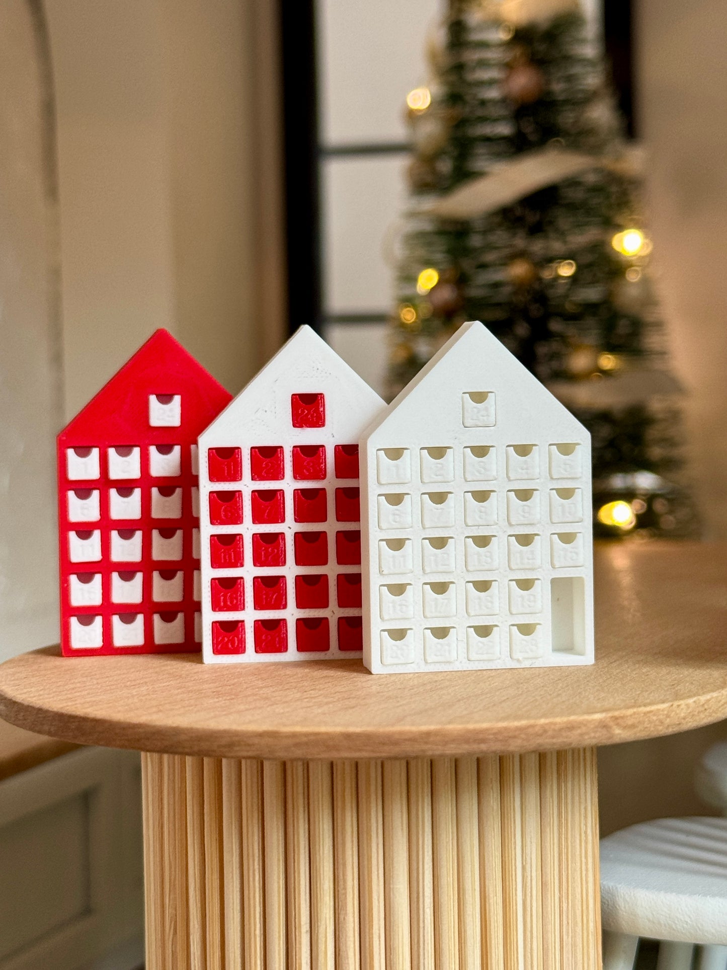 Miniature Red & White Advent