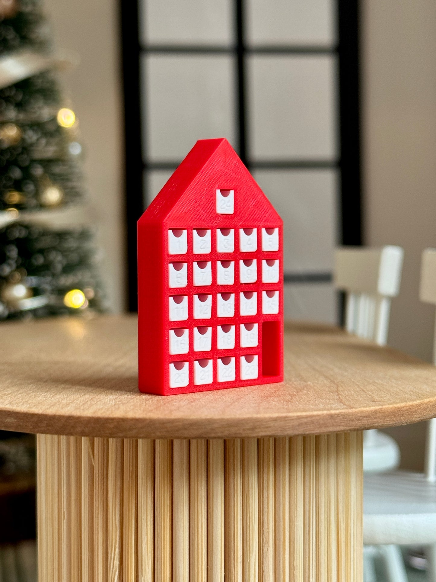 Miniature Red & White Advent