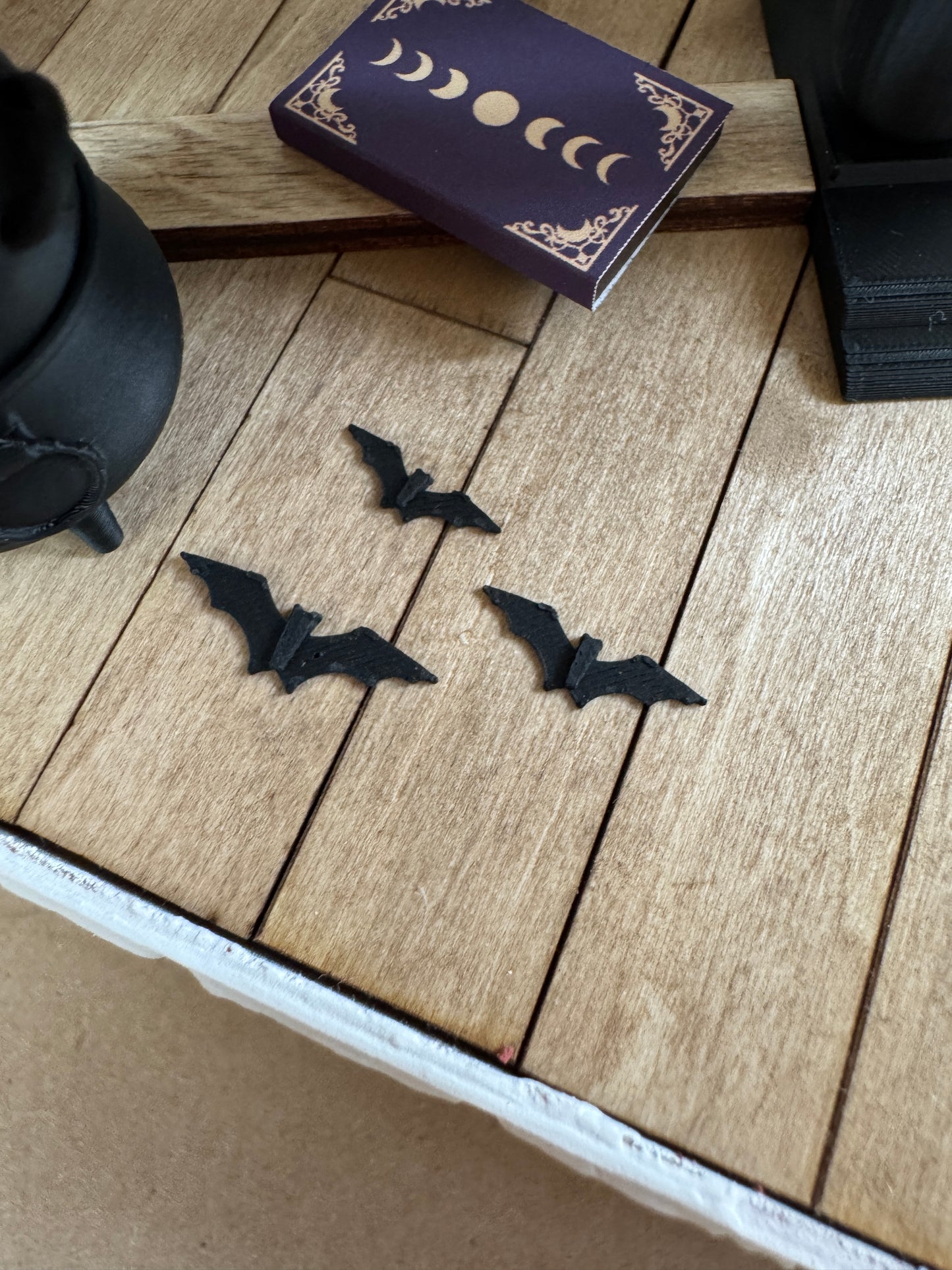 Bats mini wall decor