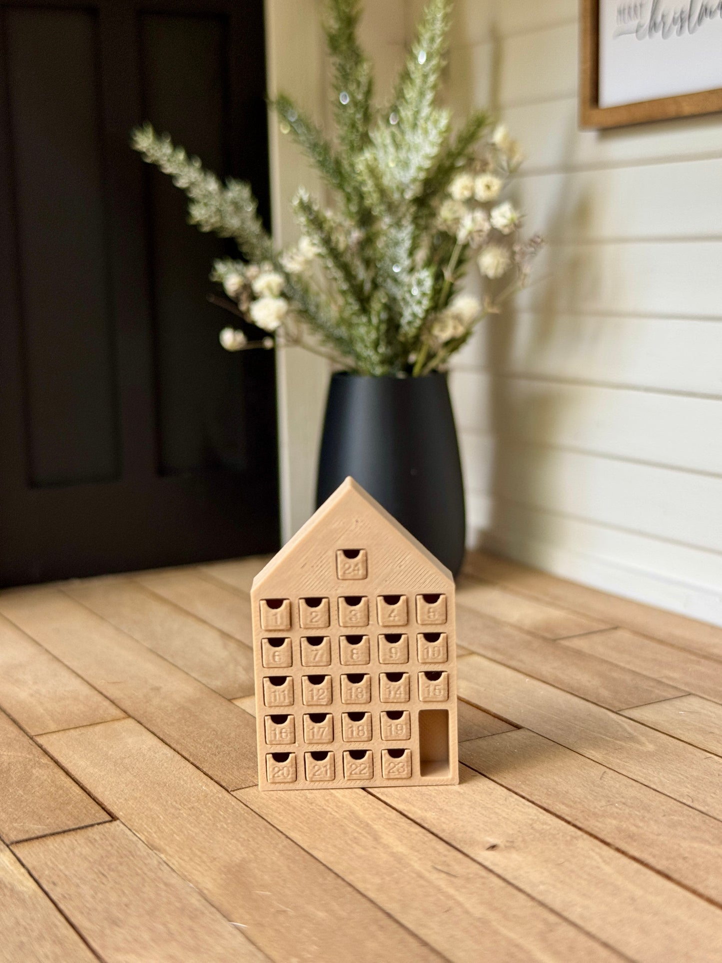 Tan & White Mini Christmas Advent