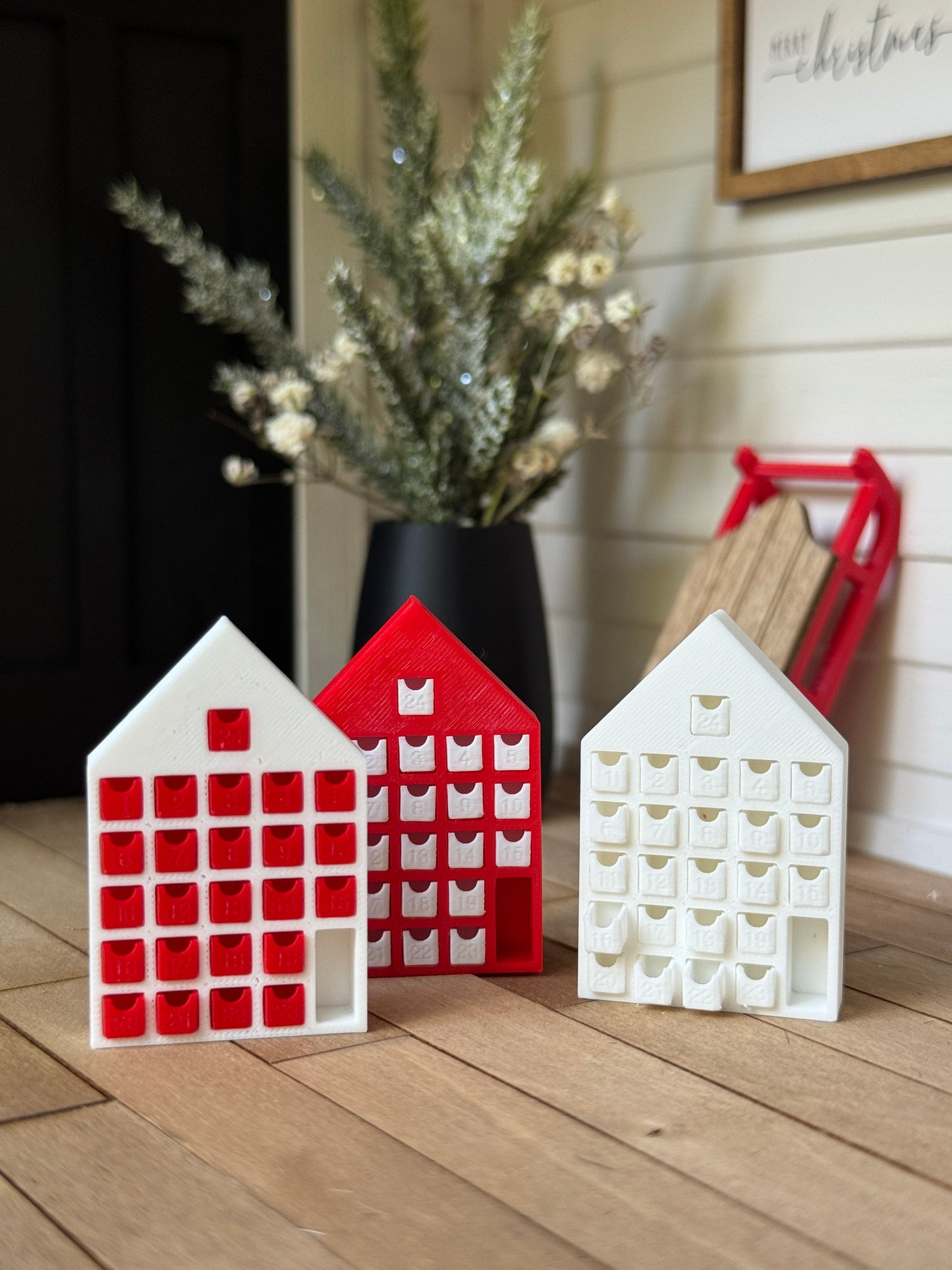 Miniature Red & White Advent